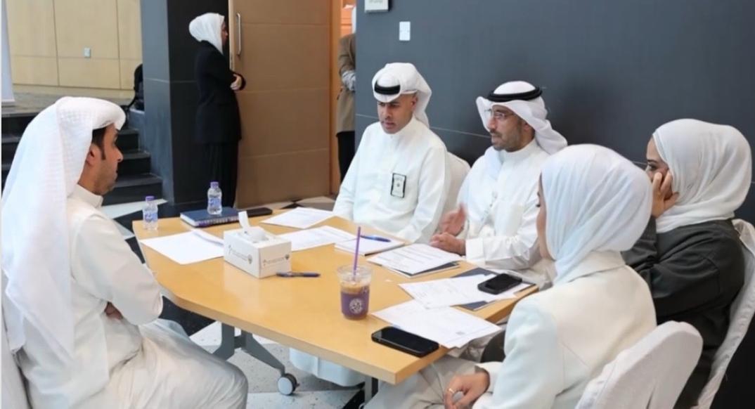 «القوى العاملة» تستقطب 155 باحثاً عن عمل لتعزيز التوظيف في القطاع الخاص