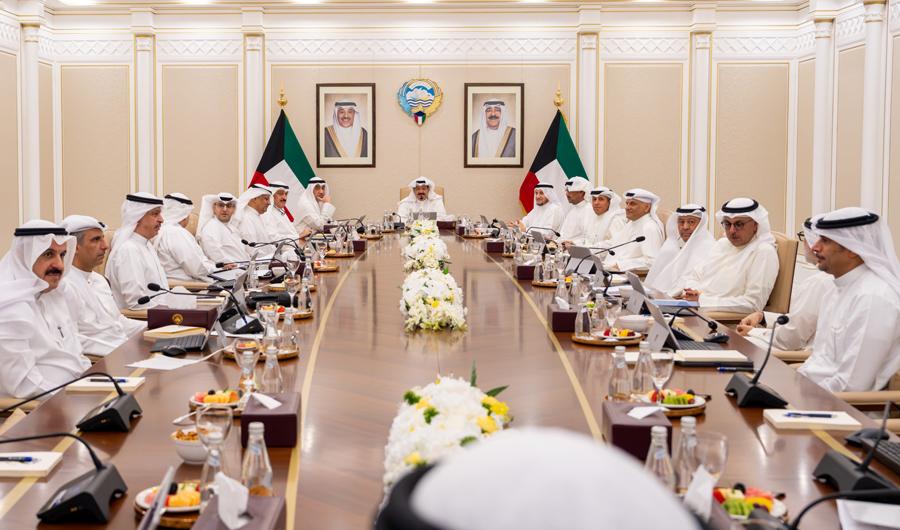 مجلس الوزراء يعتمد قانون ينظم استخدام المسيرات ويدين الاعتداءات الحوثية على نجران السعودية
