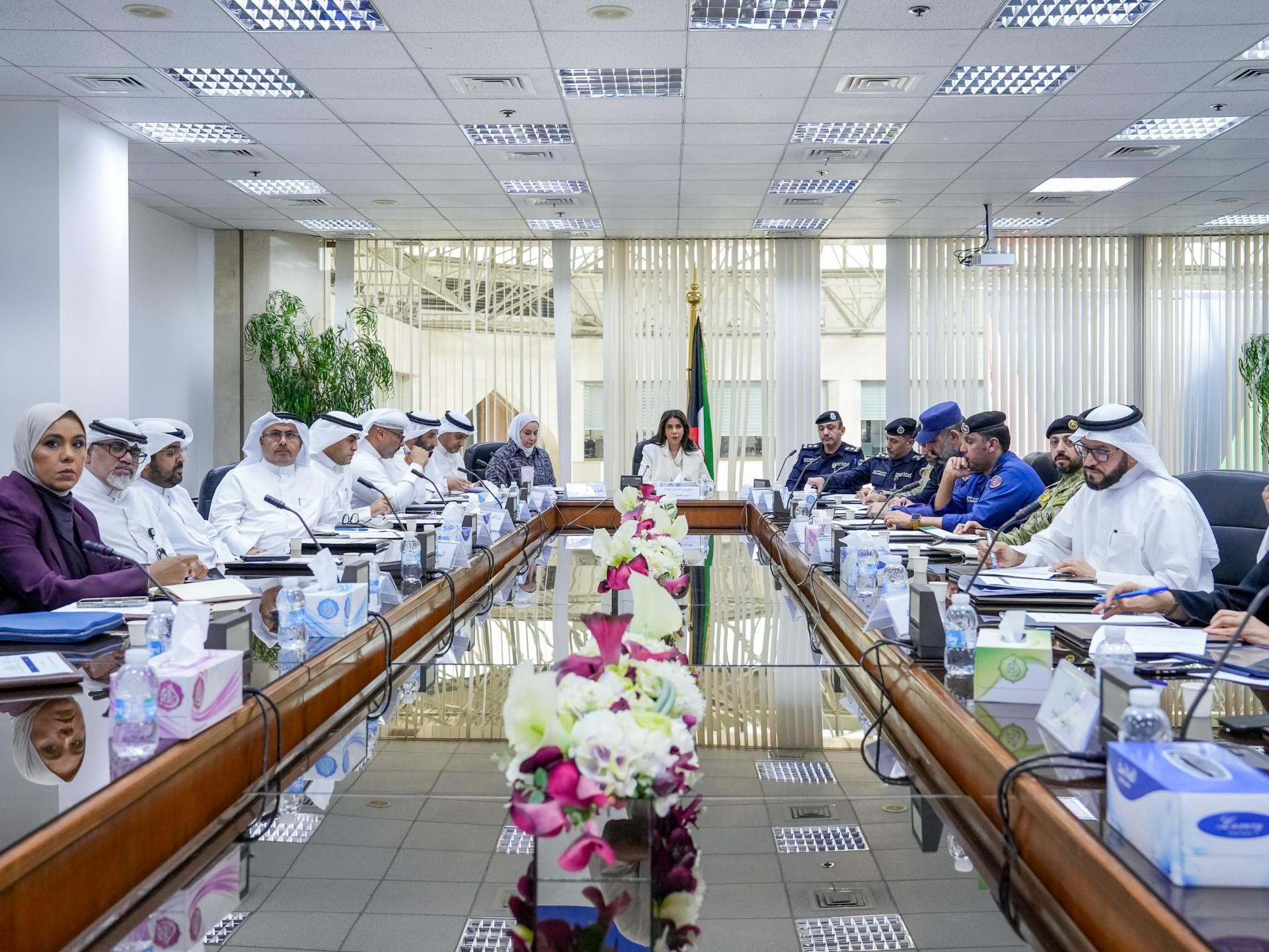 وزيرة الأشغال: رفع مستوى الجاهزية والتنسيق لضمان سرعة التعامل مع تجمعات المياه والحالات الطارئة في موسم الأمطار