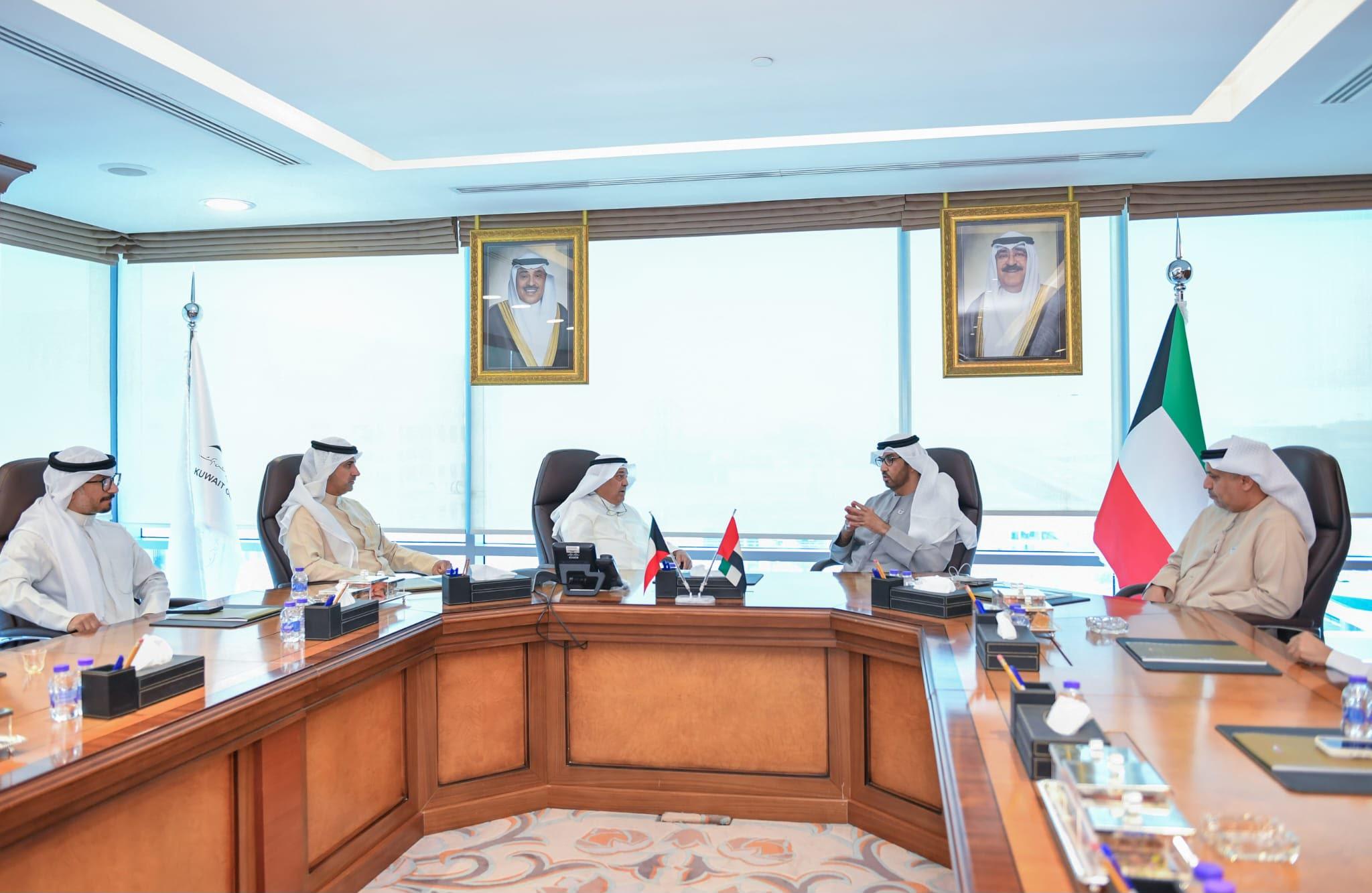 وزير النفط يبحث مع وزير الصناعة والتكنولوجيا المتقدمة الإماراتي تعزيز التعاون المشترك بقطاع الطاقة