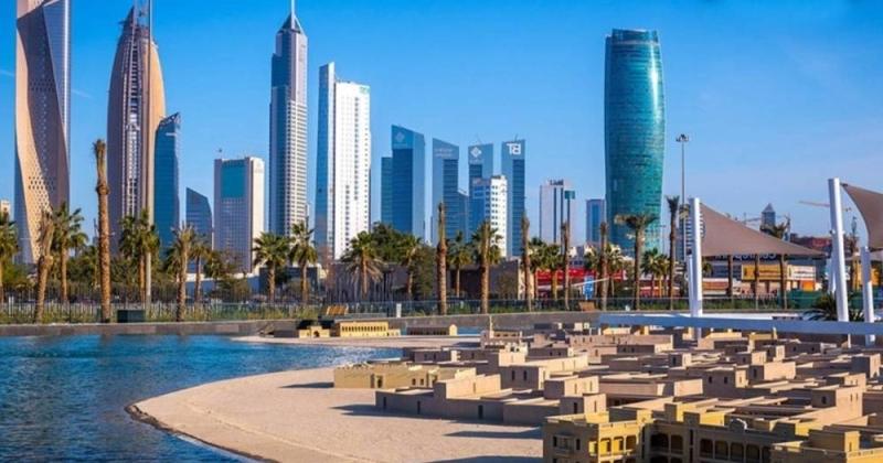 «الأرصاد»: طقس اليوم شديد الحرارة مع فرصة للغبار